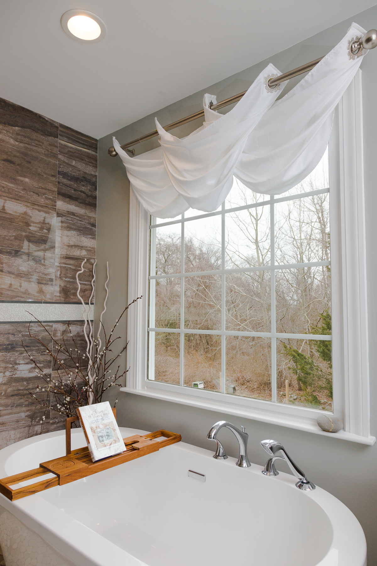 Tranquil-Master-Bathroom-Delta-Tub-Faucet