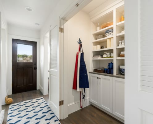 Newport-Pantry-Entry