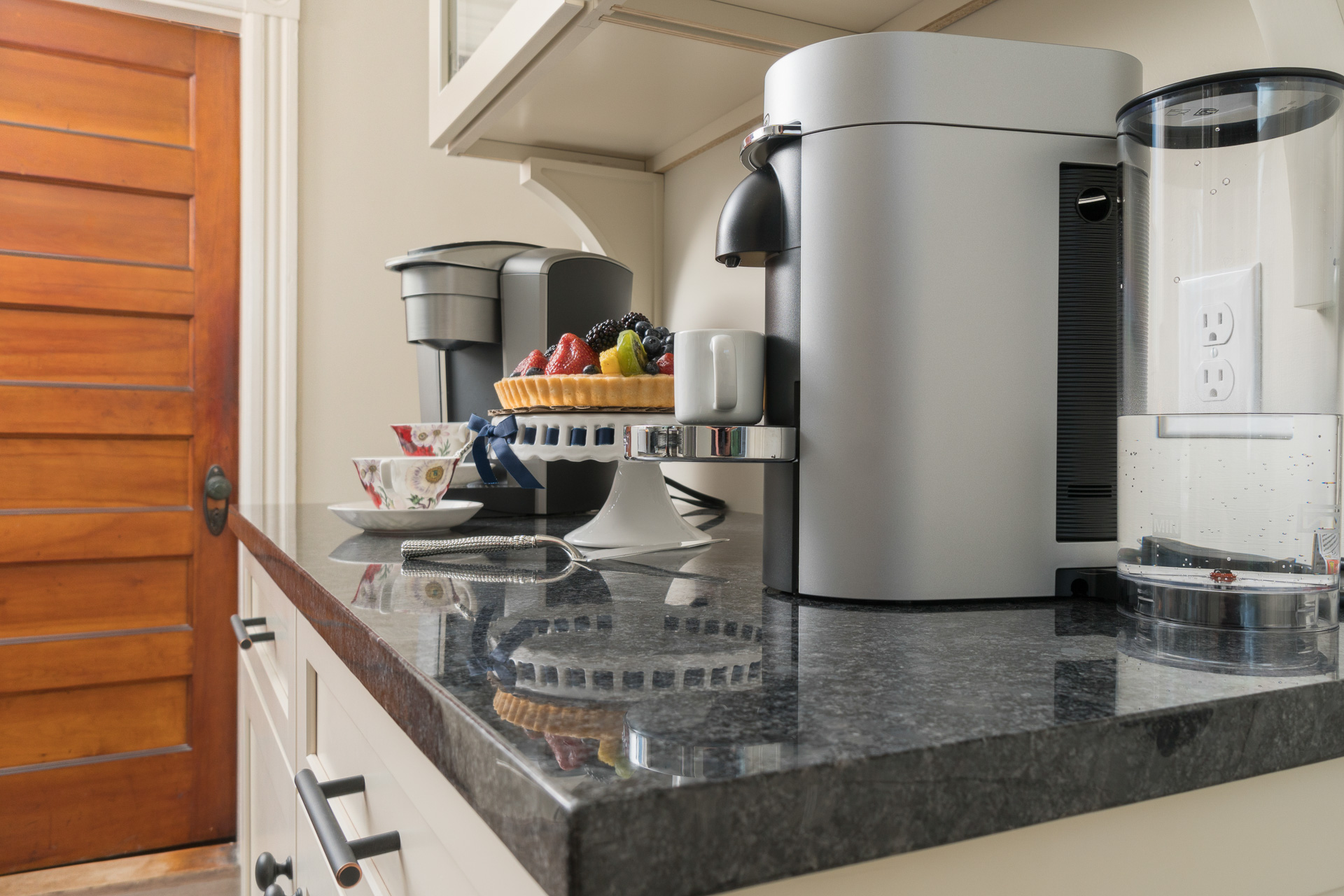 Spacious Open Cranston Kitchen