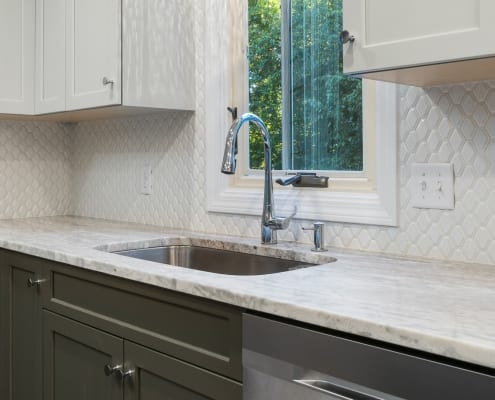 Stylish Two-Toned Kitchen Sink Stylish Two-Toned Kitchen Sink