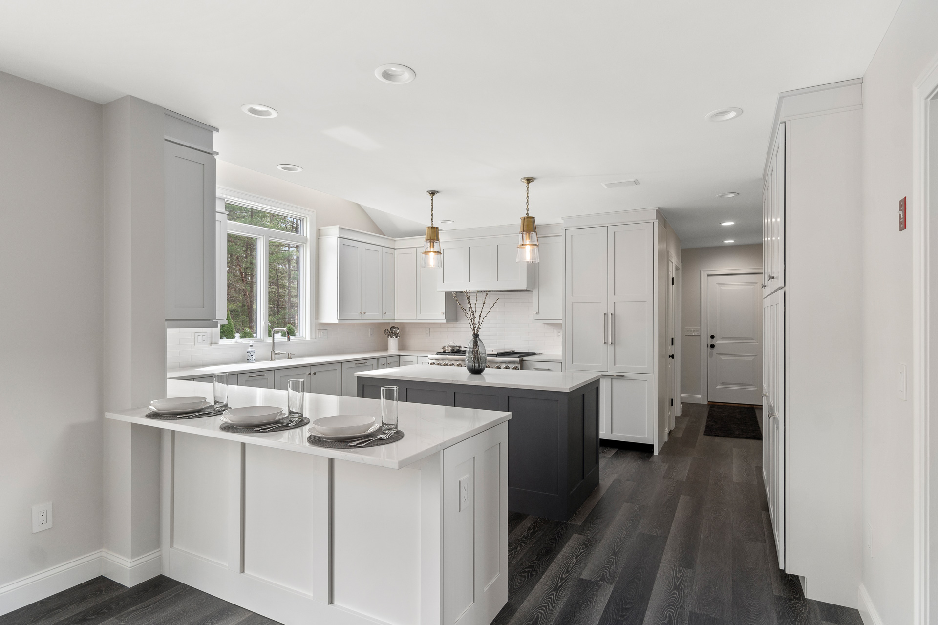 Traditional Foxboro Kitchen Eat In