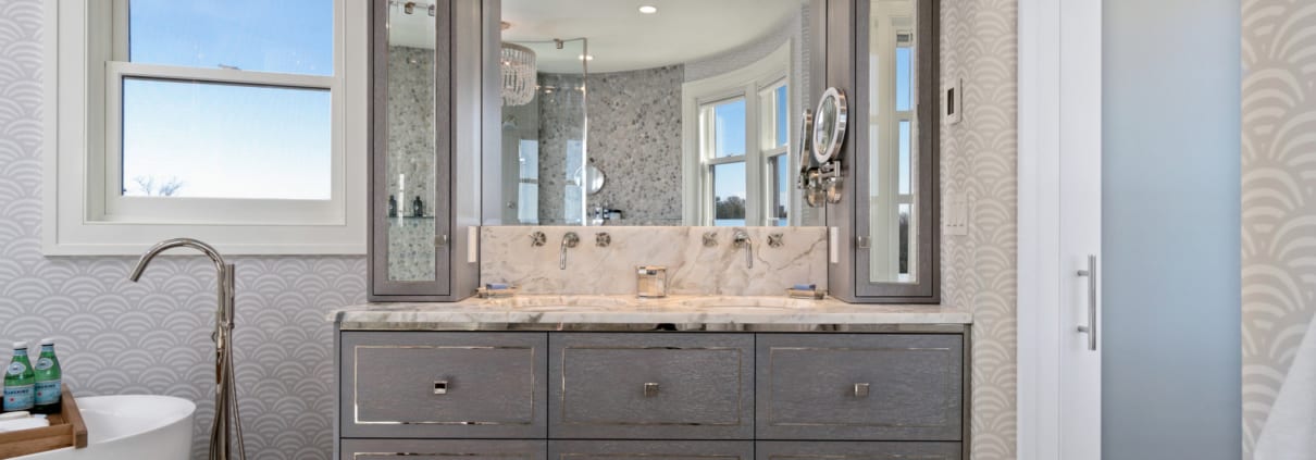 Keys to Selecting the Perfect Vanity