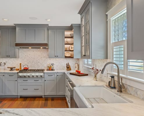 modern-farmhouse-gray-kitchen