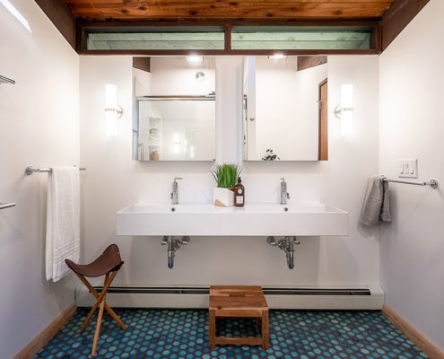 Midmod-bathroom-Barrington-RI-1