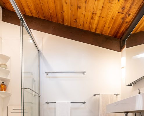 Midmod-bathroom-Barrington-RI-4