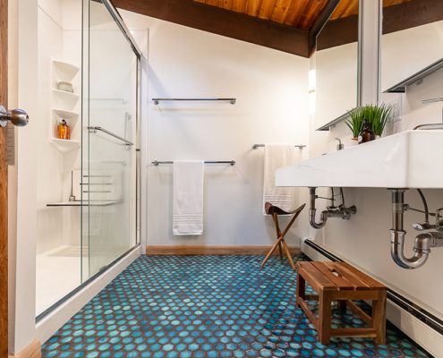 Midmod-bathroom-Barrington-RI-6