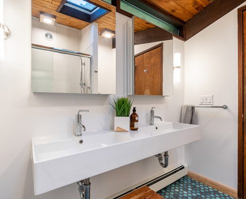 Midmod-bathroom-Barrington-RI-8